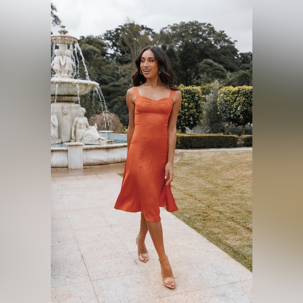 NWT Petal & Pup Siobhan Midi Dress - Rust